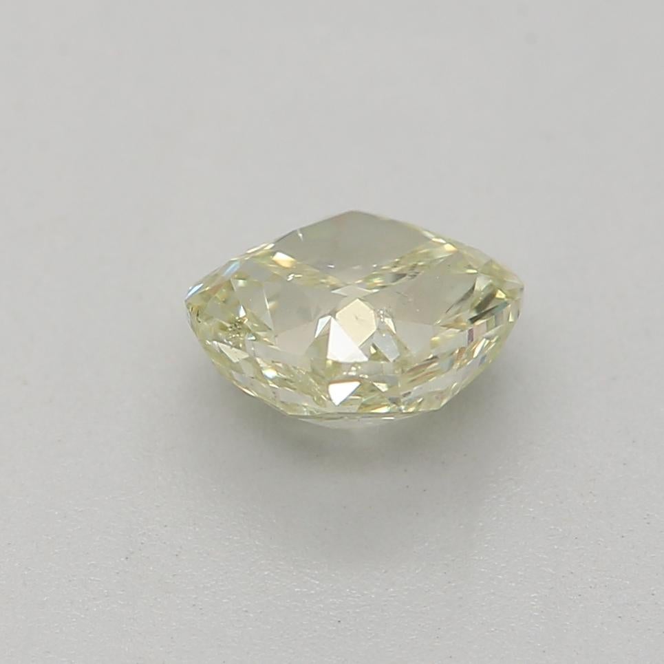 Diamant certifié GIA de 0,52 carat de couleur jaune grisâtre verdâtre fantaisie de pureté SI2 Neuf - En vente à บางรัก, TH