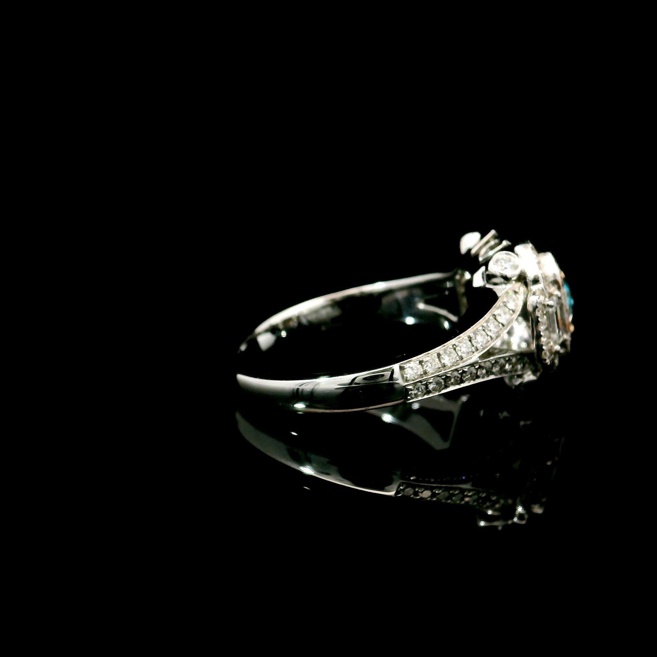 Bague avec diamant de 0,52 carat de couleur gris clair et bleu VVS1 certifié par le GIA en vente 2