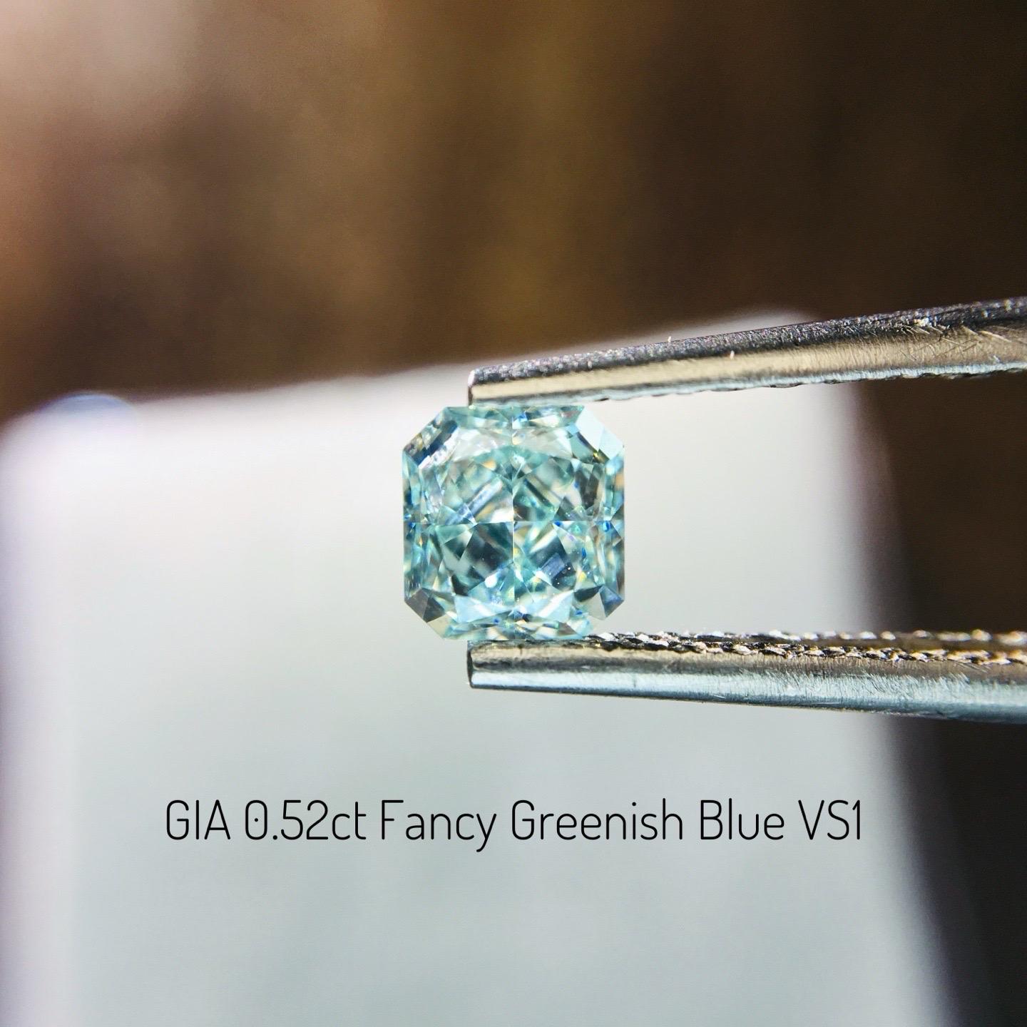 Women's or Men's GIA Certified 0.52ct Greenish Blue Natural Diamond For Sale