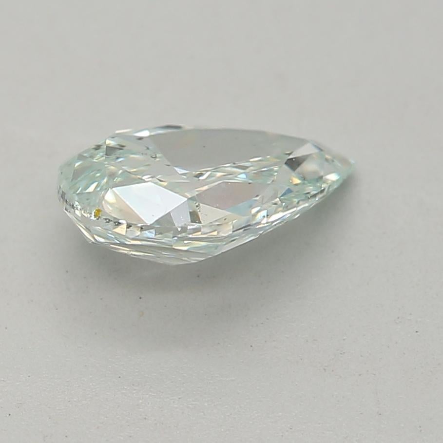 Diamante certificado por GIA de 0,53 quilates de fantasía verde azulado claro con claridad SI2 en Nuevo estado para la venta en บางรัก, TH