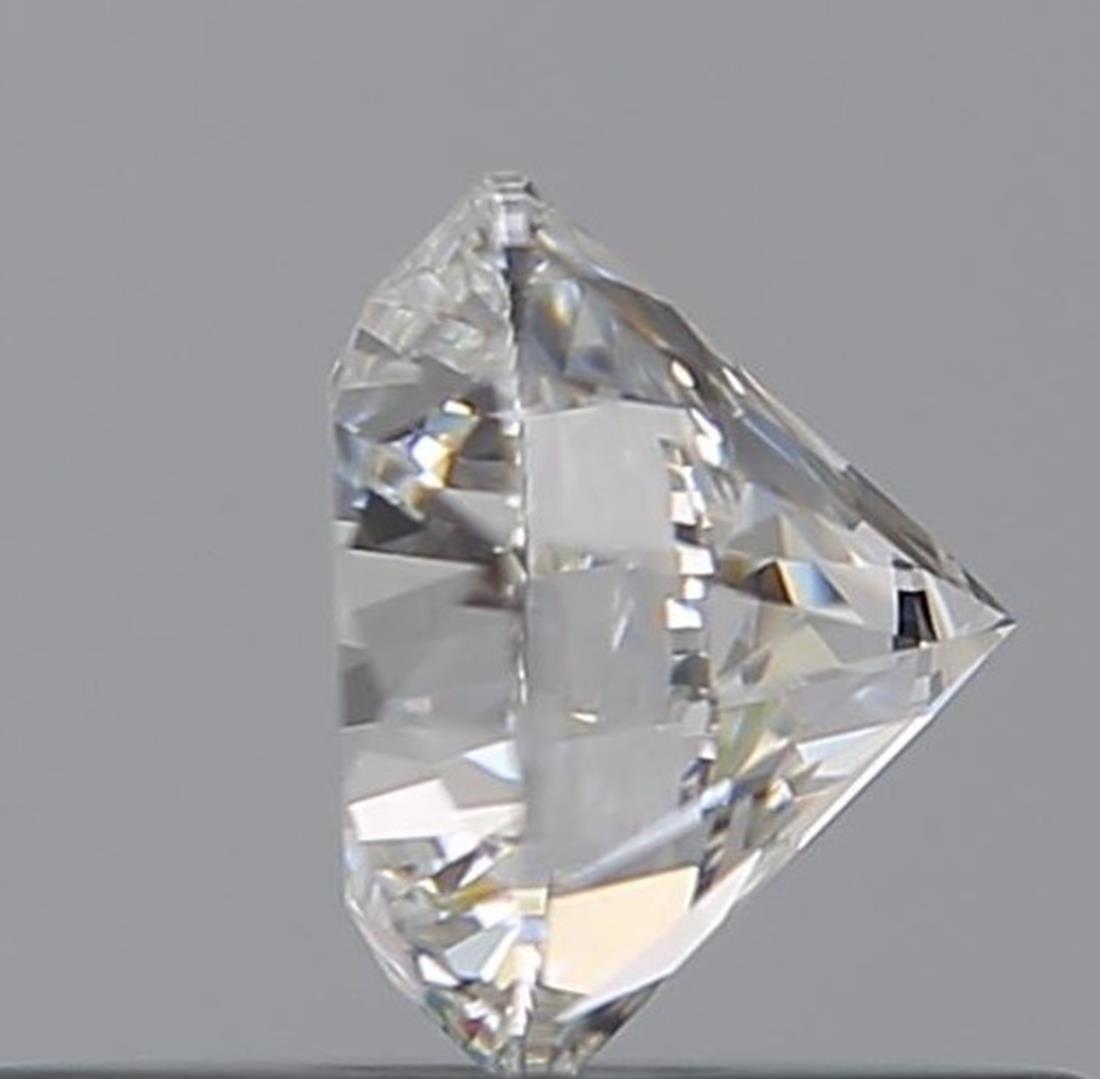 GIA Certified 0.54 Carat E Colour IF Clarity Diamond In New Condition For Sale In บางรัก, TH