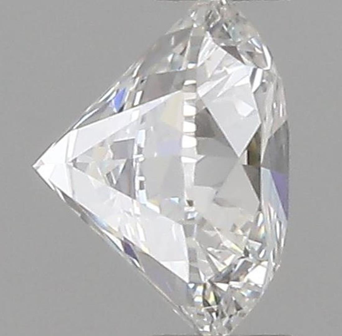 GIA Certified 0.54 Carat E Colour VVS1 Clarity Diamond In New Condition For Sale In บางรัก, TH