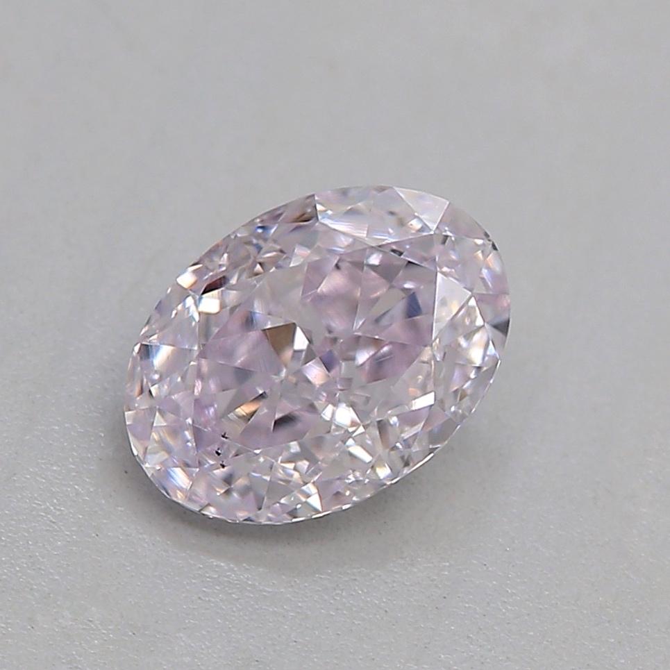 Certificat : GIA
Numéro de rapport : 1493029502
Forme et coupe : Ovale
Poids en carats : 0,54 carat
Dimensions : 5,84x4,19x2,97 mm
Grade de couleur : Rose très clair

CARACTÉRISTIQUES DU DIAMANT :

Notre diamant de 0,54 carat est une taille