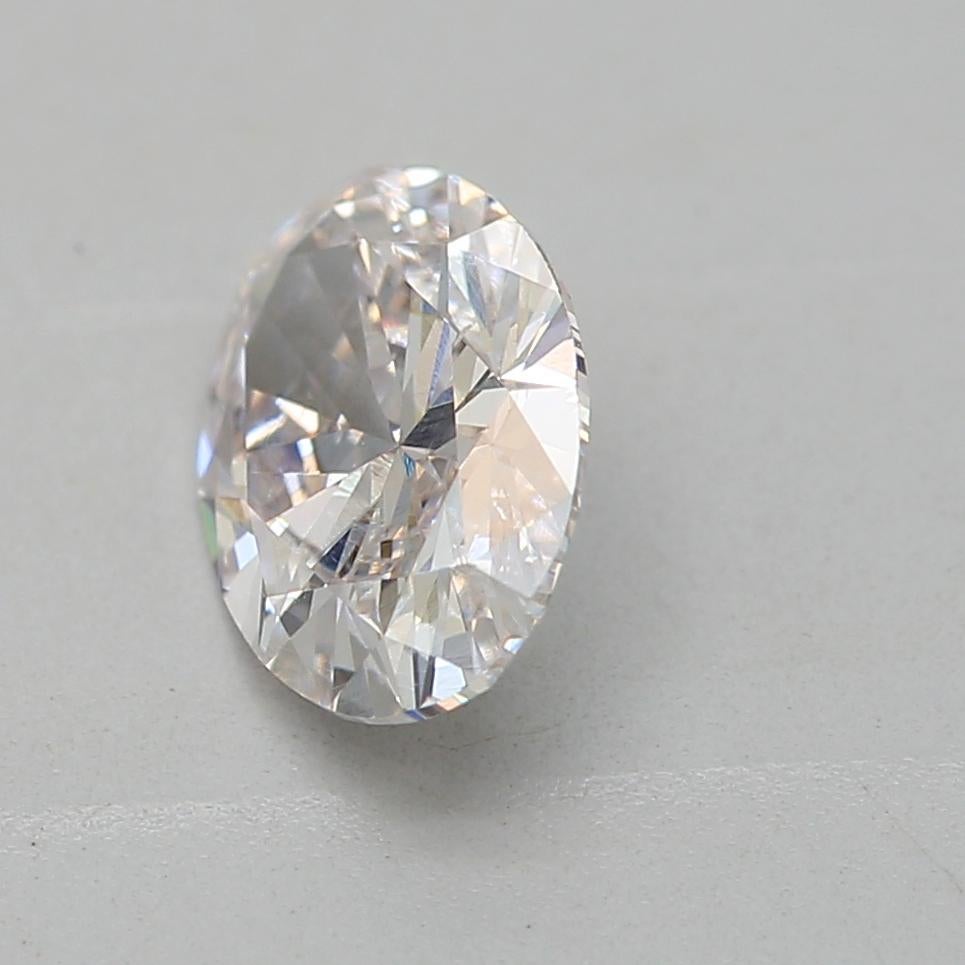 Diamante certificato GIA da 0,54 carati di colore rosa molto chiaro con purezza VS2 In condizioni Nuovo in vendita a บางรัก, TH
