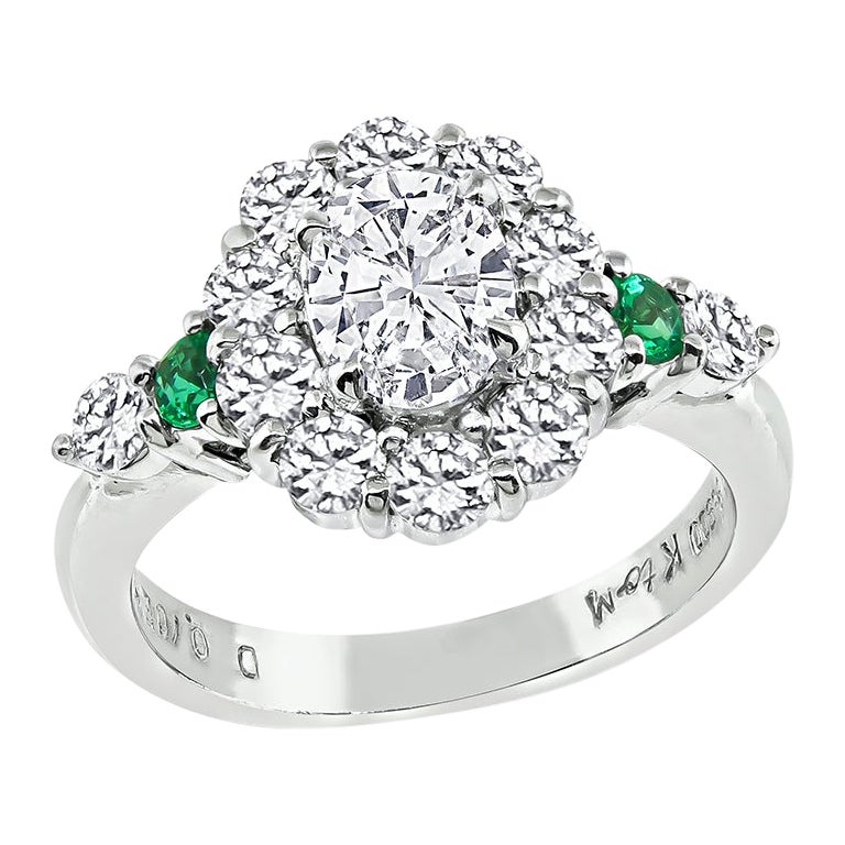 Anillo de compromiso con diamante central certificado GIA de 0,54 ct y diamantes laterales de 0,70 ct en venta