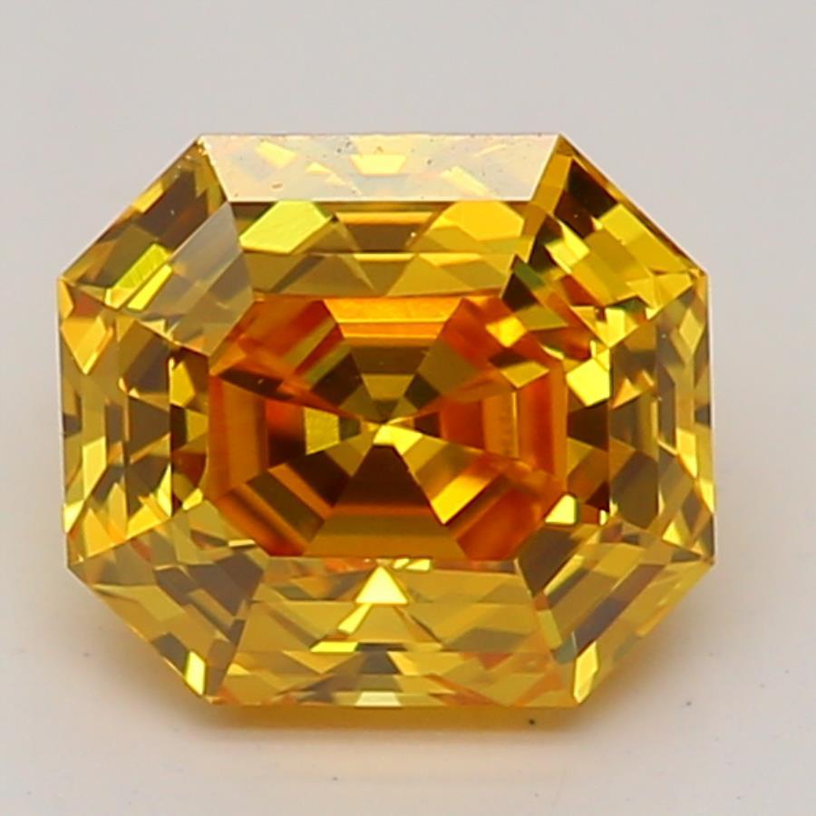 Certificato: GIA 
Numero del rapporto: 7201727340
Forma e taglio: Radiante
Peso in carati: 0,55 carati
Misure: 4,87 x 4,30 x 3,31 mm
Grado di colore: Giallo Arancione Vivido Fantasia 

CARATTERISTICHE DEL DIAMANTE:

Questo diamante Fancy Vivid
