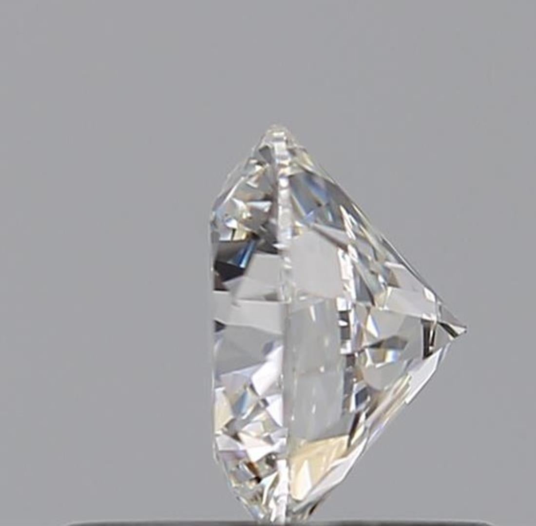 Diamante certificato GIA da 0,55 carati con colore G e purezza VVS1 In condizioni Nuovo in vendita a บางรัก, TH