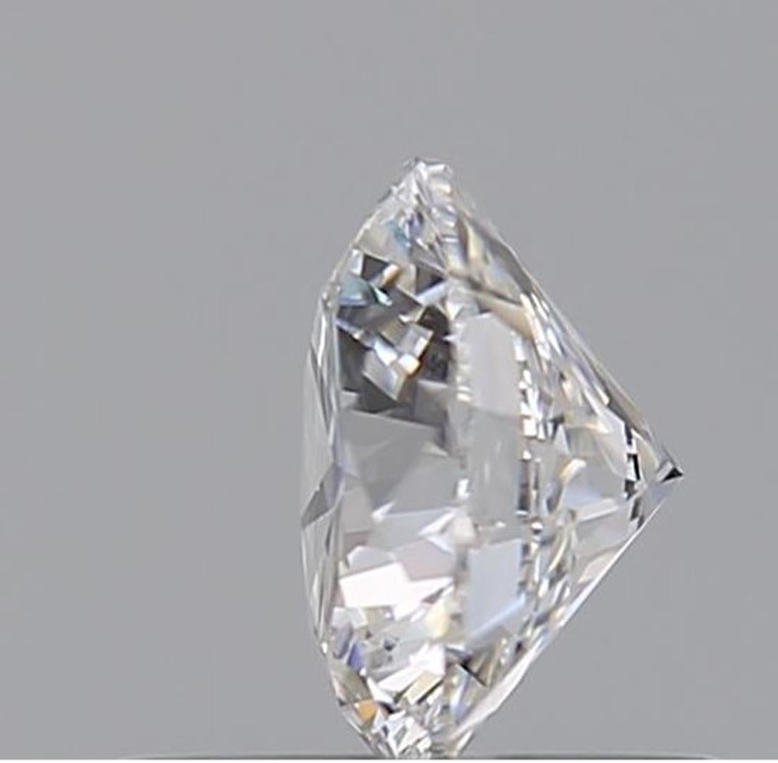 GIA Certified 0.56 Carat D Colour VS1 Clarity Diamond In New Condition For Sale In บางรัก, TH