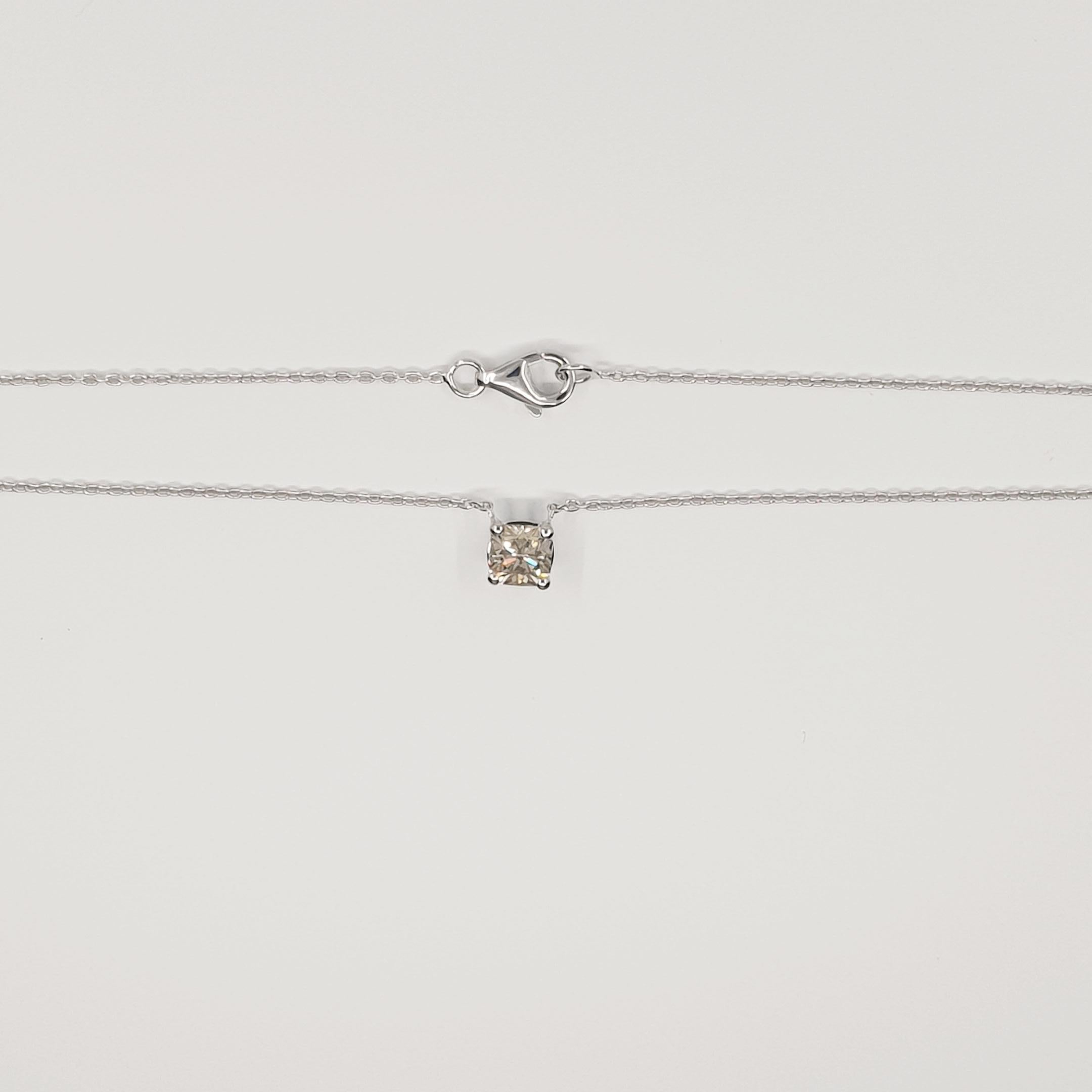 Collier en or blanc 750 avec diamants taille Flanders de 0,56 carat certifiés par le GIA en vente 3