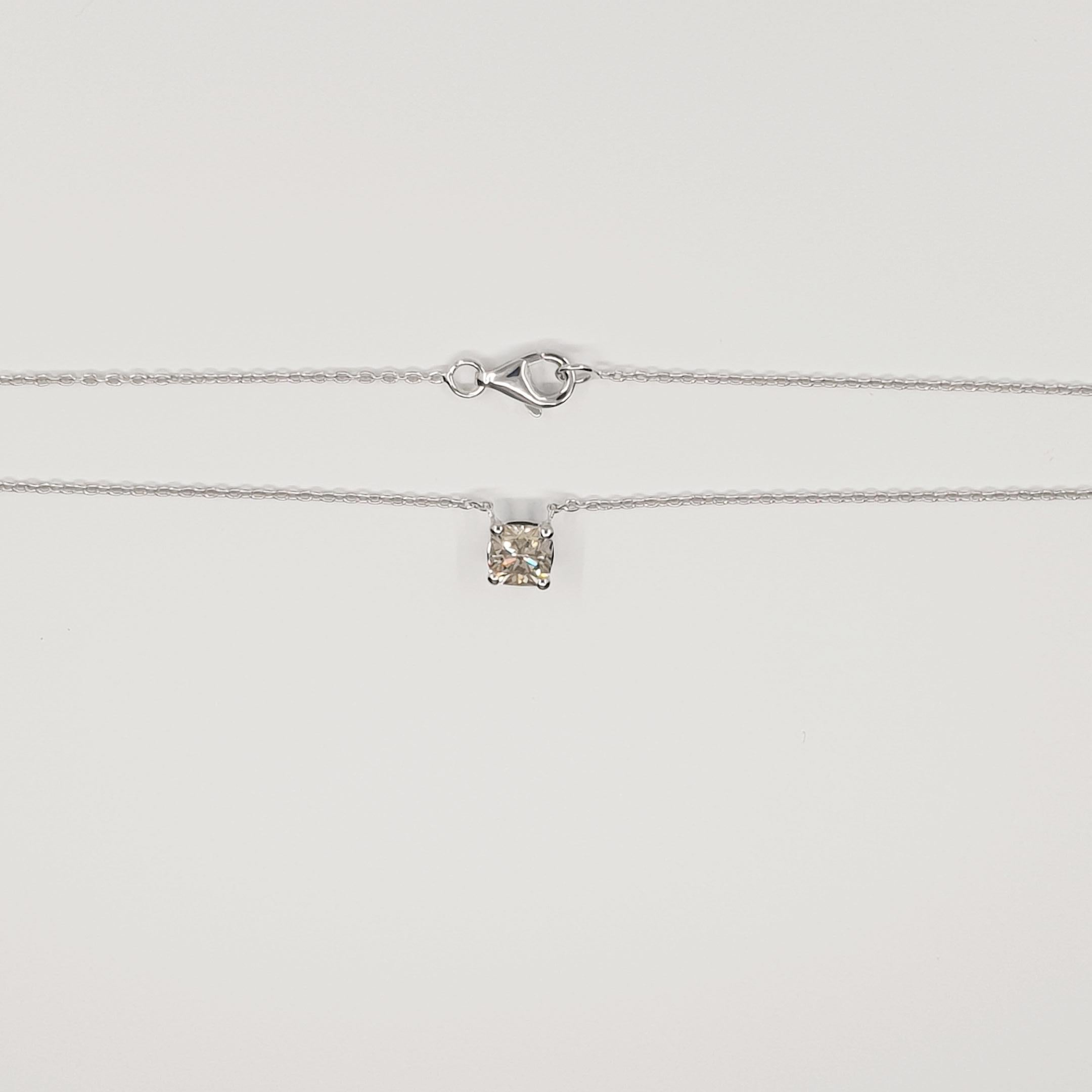Women's GIA Certified 0.56 Carat Flanders Cut Cognac Diamond Necklace 750 White Gold For Sale