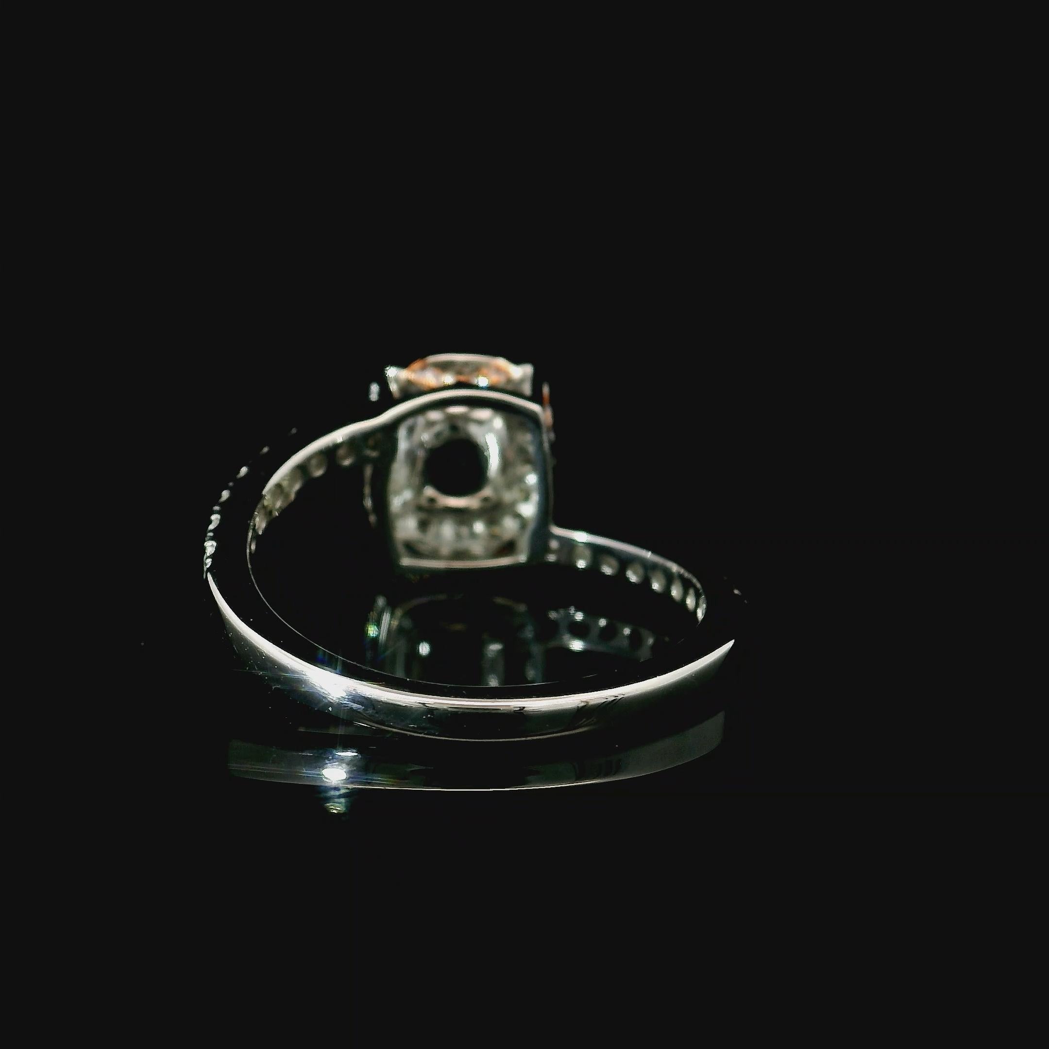 da uomo o donna Anello con diamante certificato GIA da 0,56 carati rosa chiaro con purezza VS1 in vendita