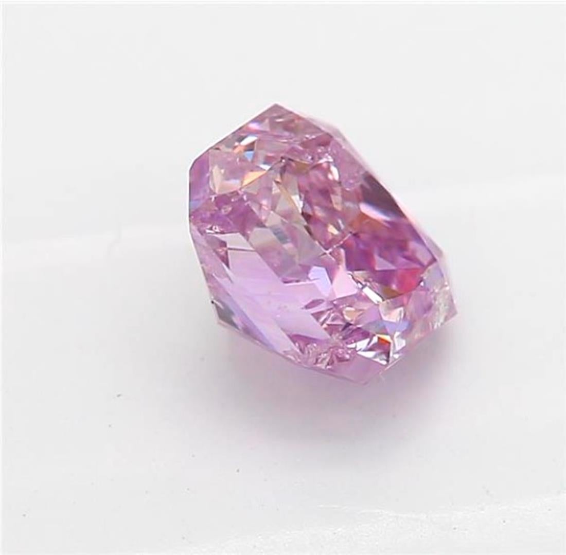 GIA-zertifiziert 0,57 Karat Fancy Lila Rosa I2 Reinheit Diamant für Damen oder Herren im Angebot