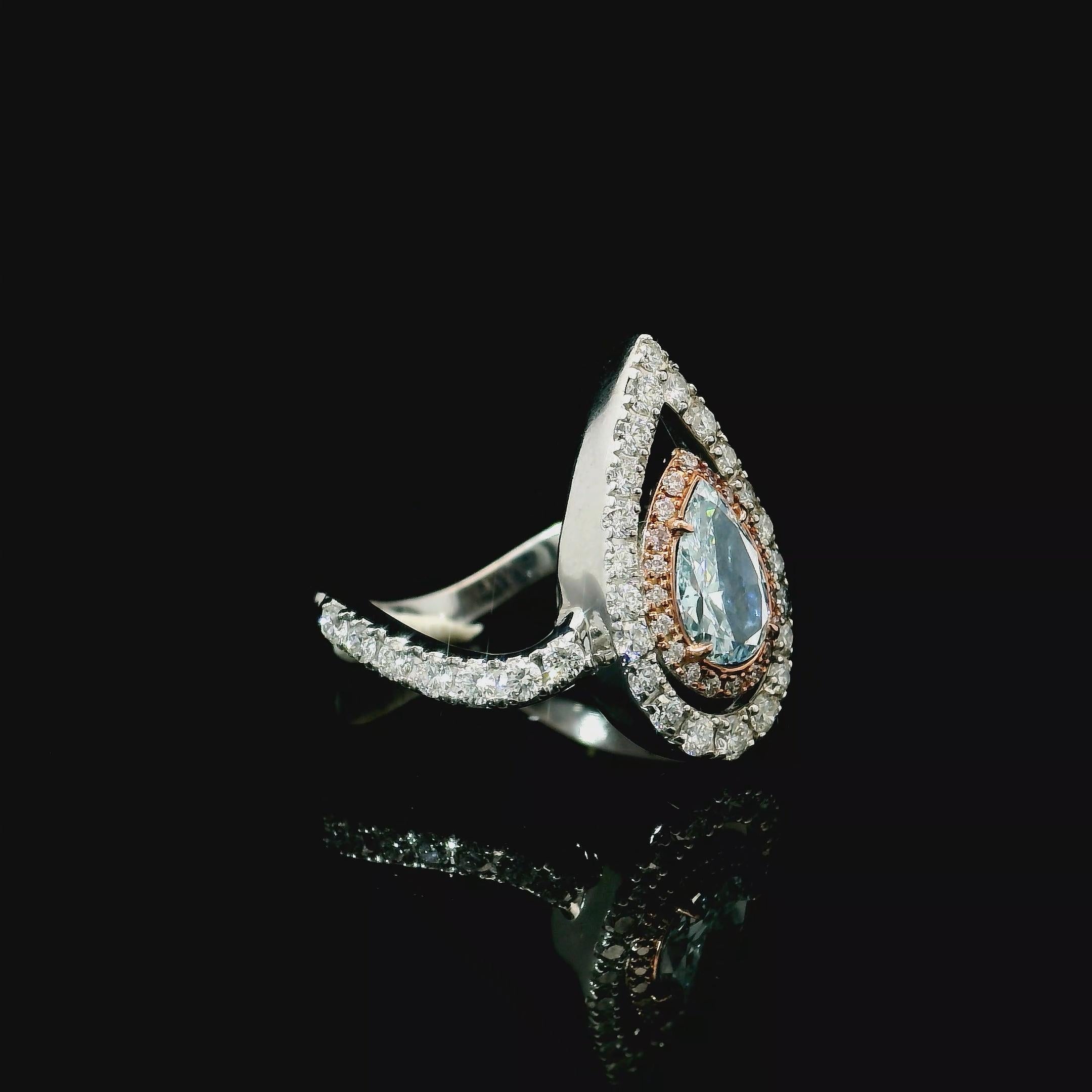da uomo o donna Anello con diamante certificato GIA da 0,57 carati di colore azzurro (indeterminato) con purezza VVS2 in vendita