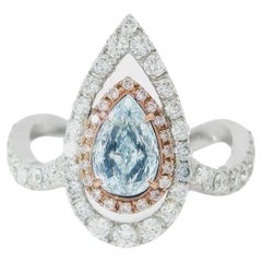 Anello con diamante certificato GIA da 0,57 carati di colore azzurro (indeterminato) con purezza VVS2