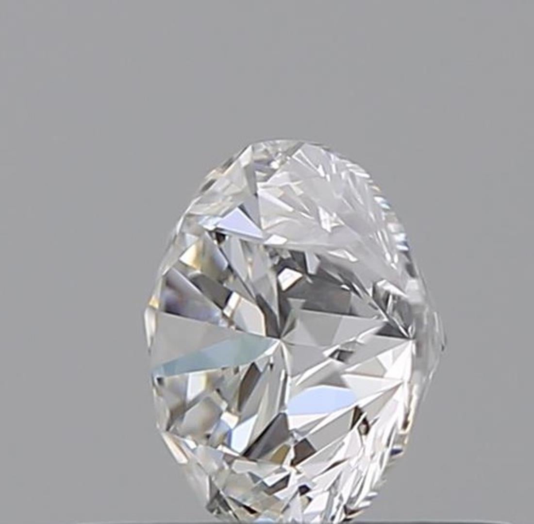 Diamante certificato GIA da 0,58 carati con colore E e purezza VS1 in vendita 1