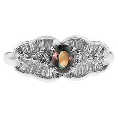 Certificato GIA 0.58 ct. Anello con alessandrite brasiliana e diamanti, platino