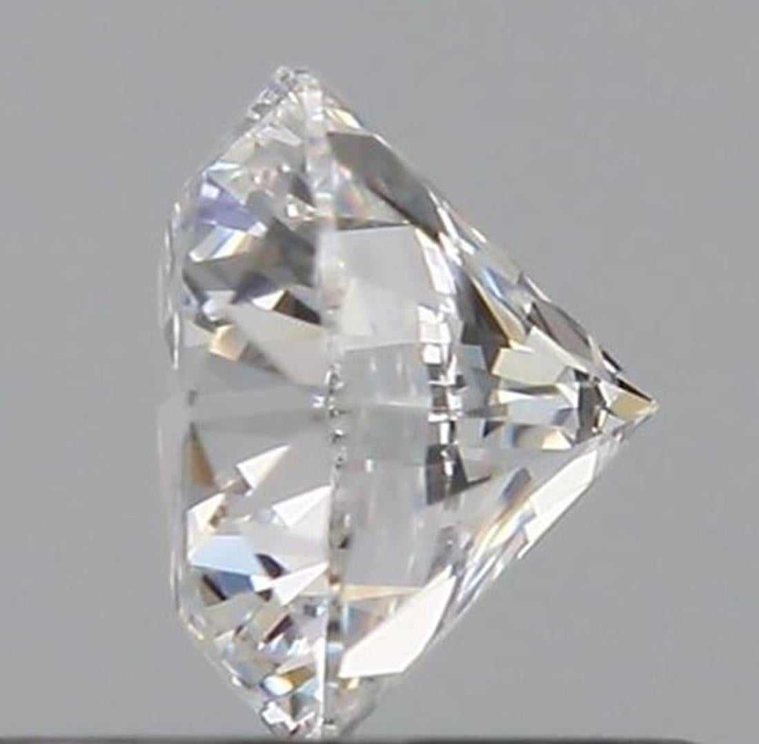 GIA Certified 0.59 Carat D Colour VVS1 Clarity Diamond In New Condition For Sale In บางรัก, TH
