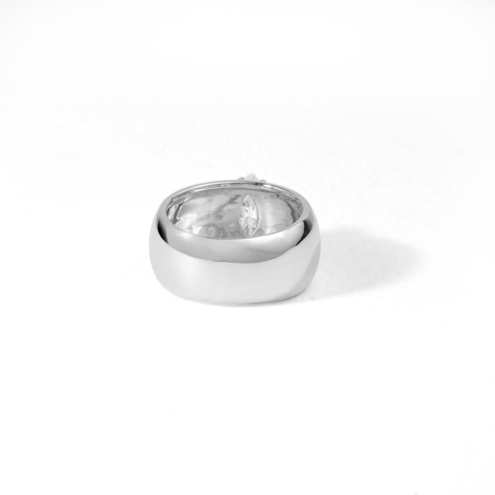 Informe GIA Certificado Diamante Marquesa de 0,5 Quilates en Oro Blanco de 18k Banda Gruesa en venta 3