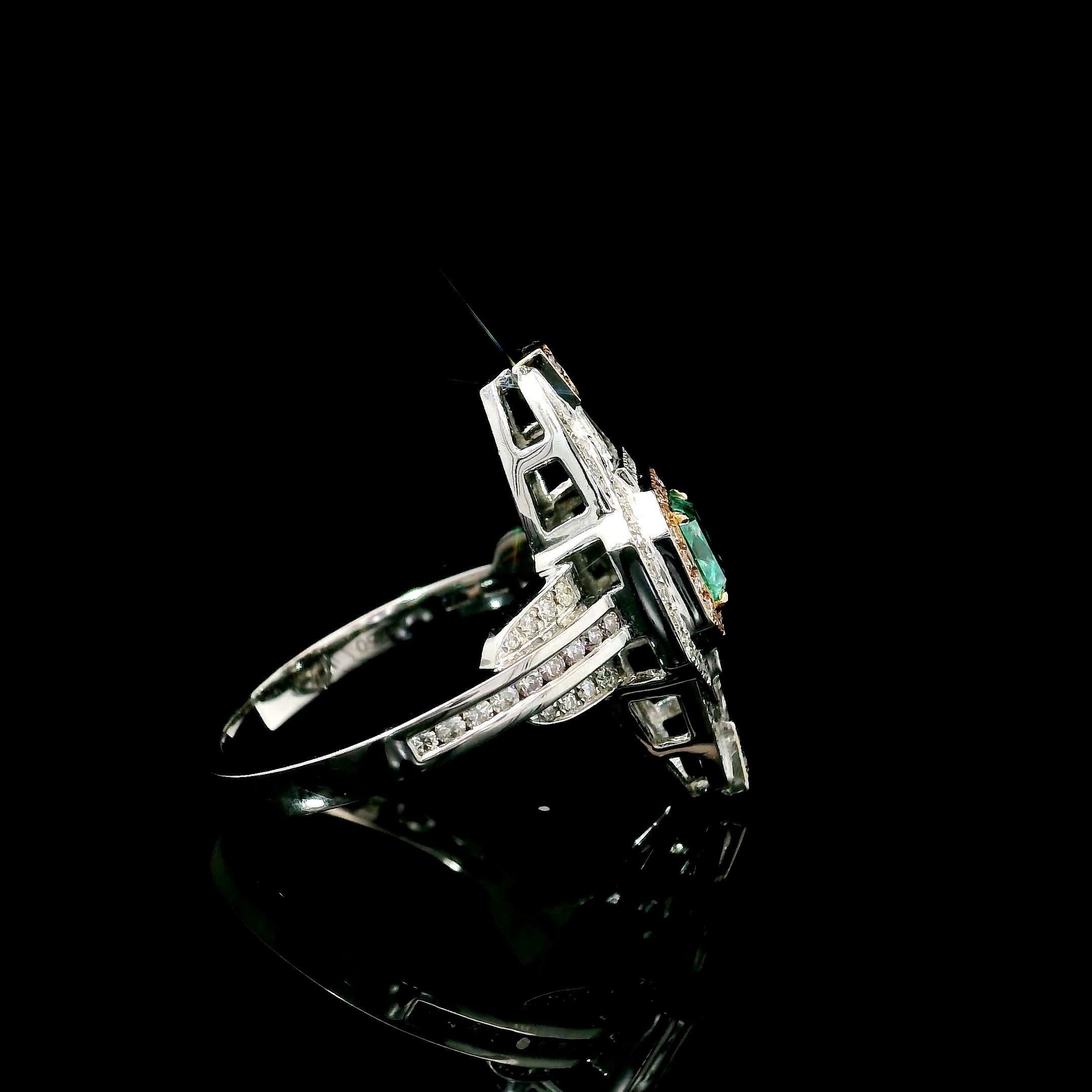 Bague en diamant vert clair fantaisie de 0,60 carat certifié par le GIA en vente 2