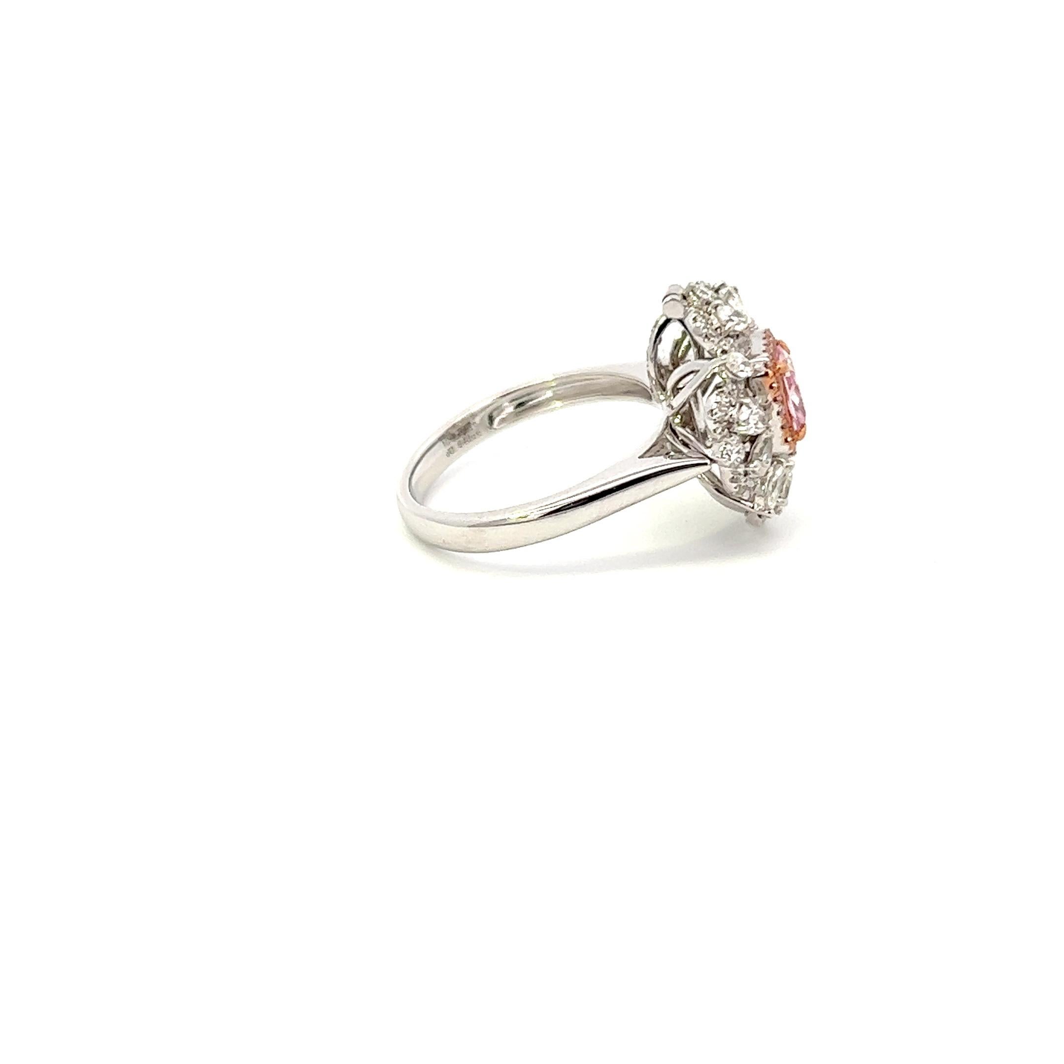 GIA Certified 0.60 Carat Pink Diamond Ring In New Condition For Sale In Los Angeles, CA