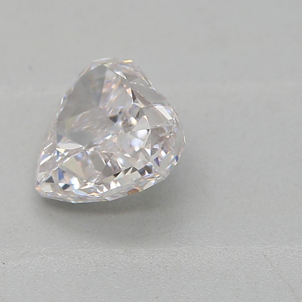 GIA Certified 0.61 Carat Faint Pink VS2 Clarity Diamond In New Condition For Sale In บางรัก, TH