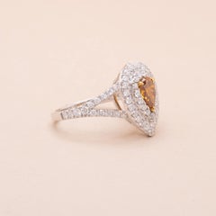 Bague en diamant certifié GIA de 0,62 carat de couleur jaunâtre