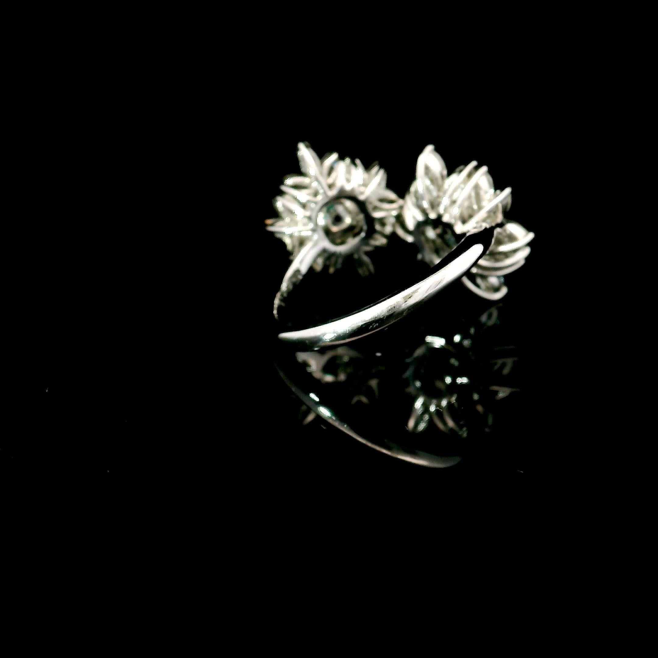 Women's or Men's GIA Certified 0.62 CT Faint Pink SI1, 0.71 Fancy Grayish Grenish Yellow VS1 Ring