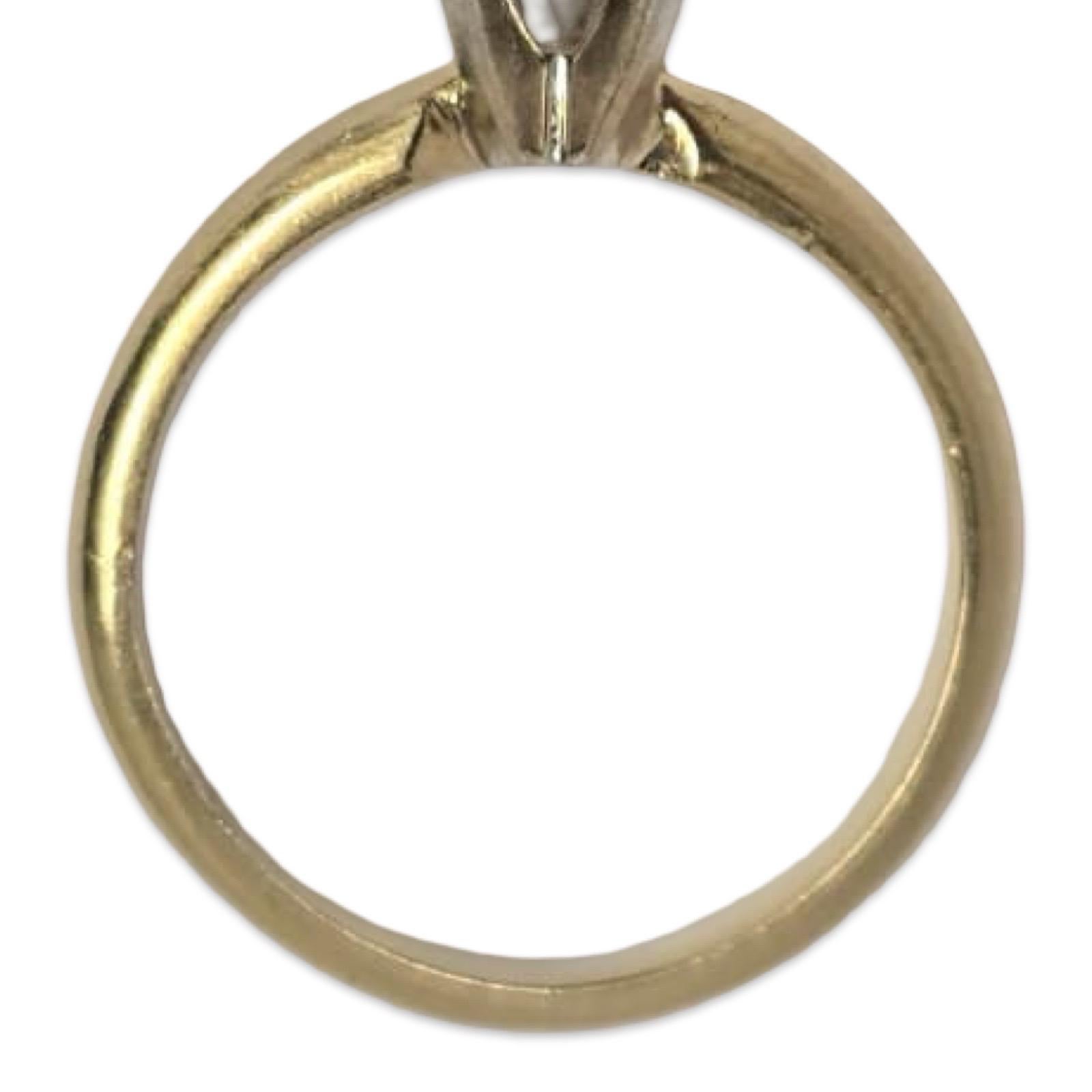 Bague solitaire en or 18 carats avec diamant certifié GIA de 0,62 ct (J/SI1) en vente 3