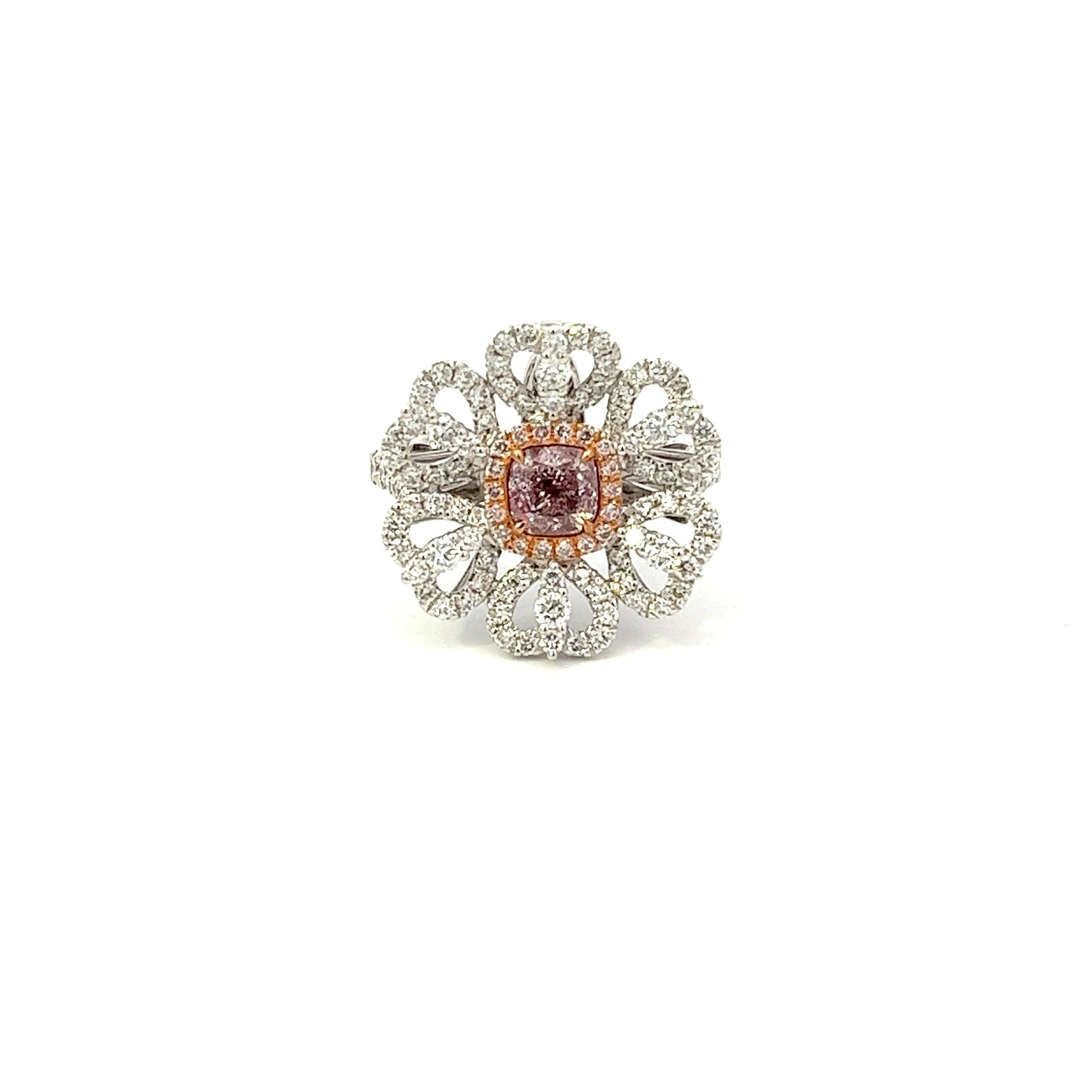 GIA Certified 0.64 Carat Very Light Pink Diamond Ring In New Condition For Sale In Los Angeles, CA