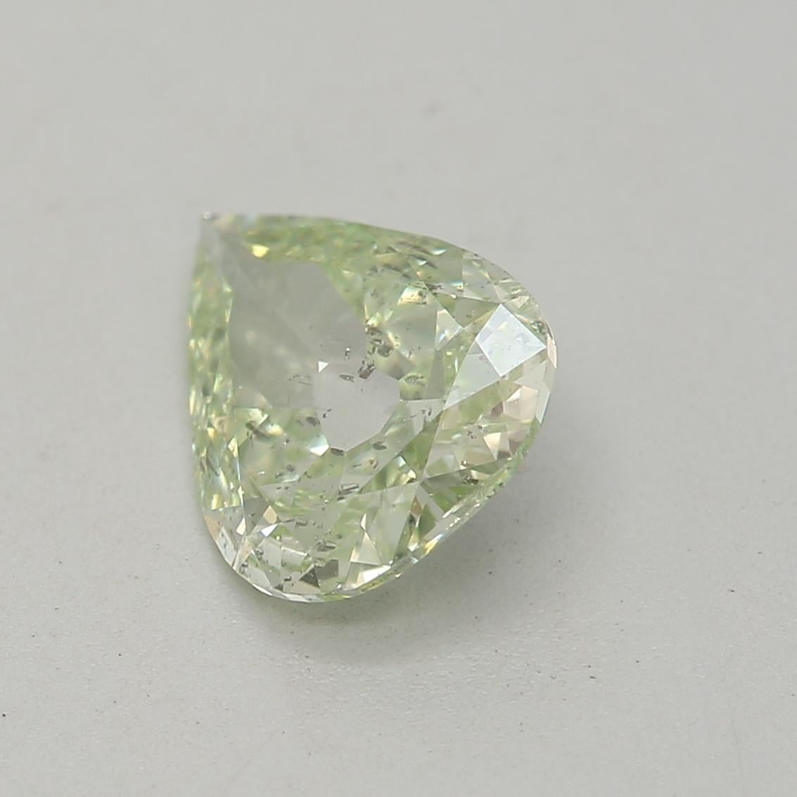 Taille poire Diamant fantaisie vert jauneâtre de 0,65 carat de pureté I1 certifié GIA en vente