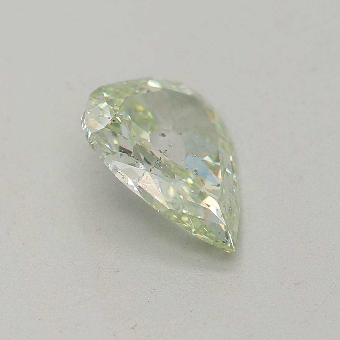 Diamant fantaisie vert jauneâtre de 0,65 carat de pureté I1 certifié GIA Unisexe en vente
