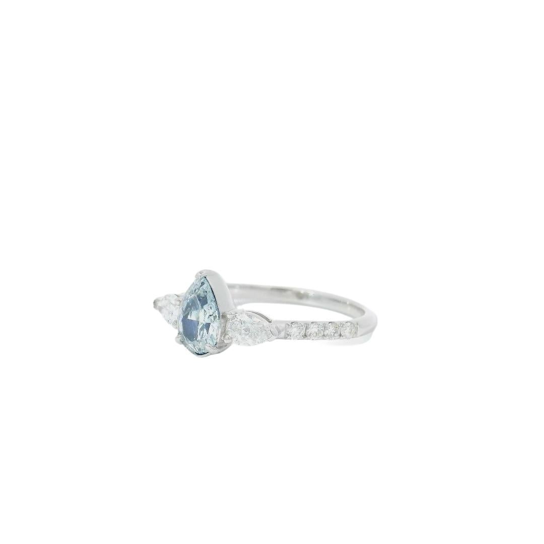 Anello con diamante certificato GIA da 0,67 carati di colore blu molto chiaro (indeterminato) con purezza SI1 in vendita 1