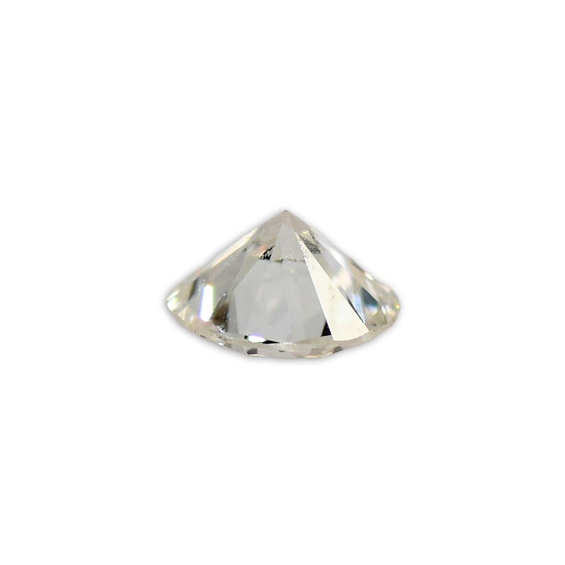 Diamant rond brillant en vrac, 0,68 carats.
GIA : couleur H, pureté VS1, bonne symétrie.
Le numéro du rapport d'évaluation de la GIA est 2221722902.
Diamant très brillant.
Il est accompagné d'un certificat de classement complet.