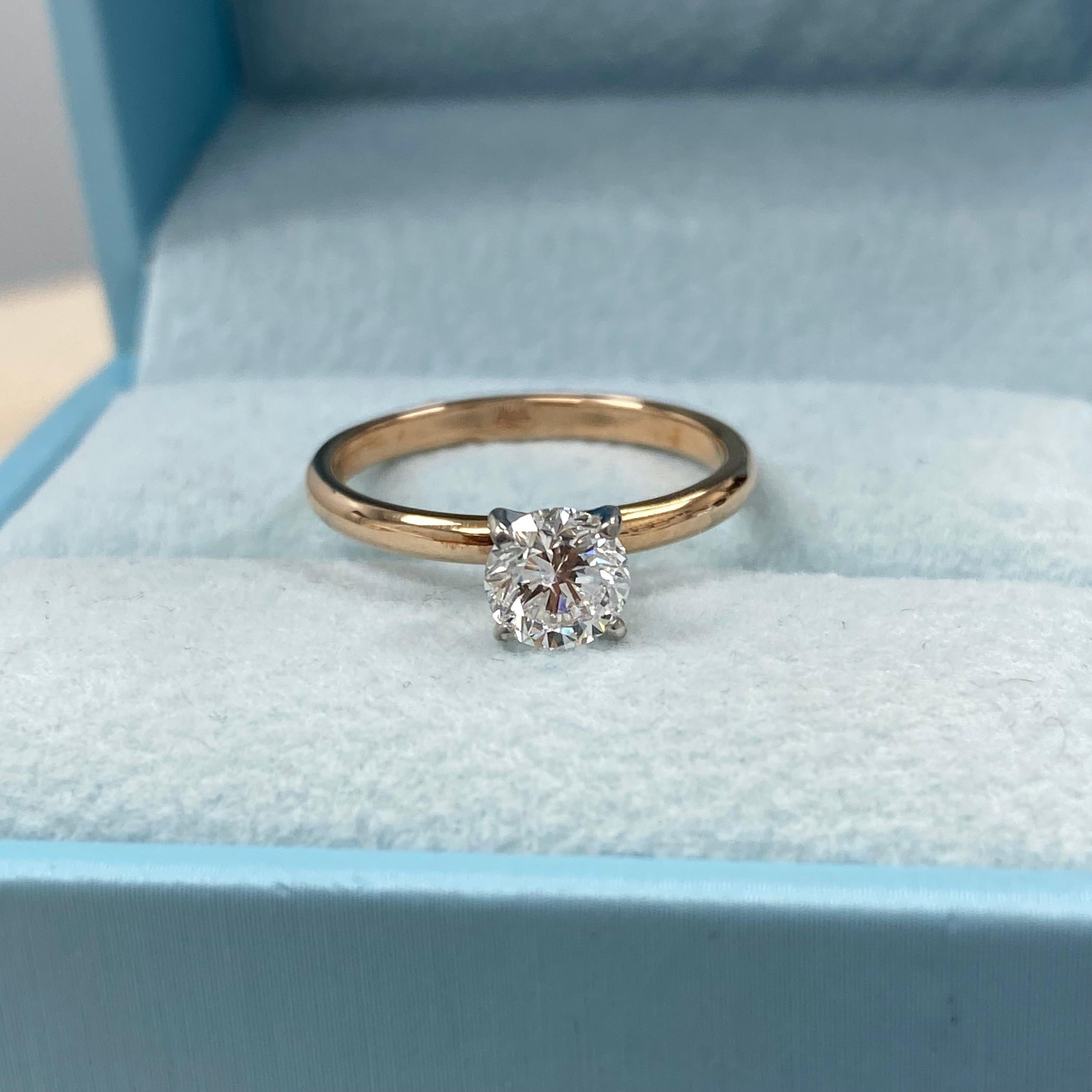 GIA Certified 0.69 Carat Round Diamond Solitaire Engagement Ring 14K Rose Gold In New Condition For Sale In New York, NY