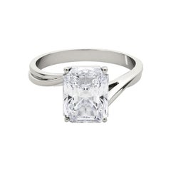 GIA Certified 0.7 Carat Basket Set Radiant Curved Band Diamond Ring