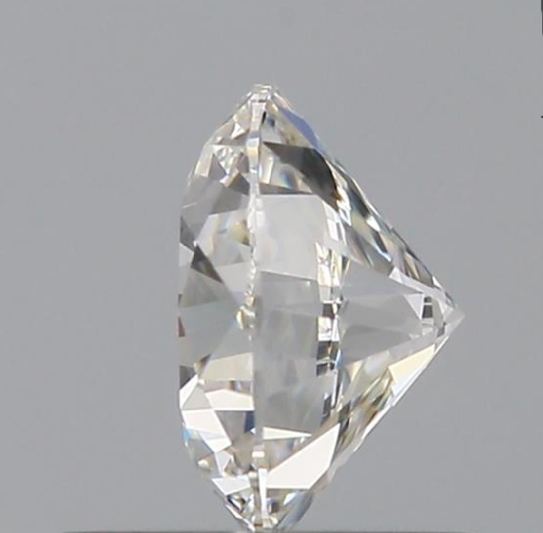 GIA Certified 0.70 Carat E Colour VS2 Clarity Diamond In New Condition For Sale In บางรัก, TH