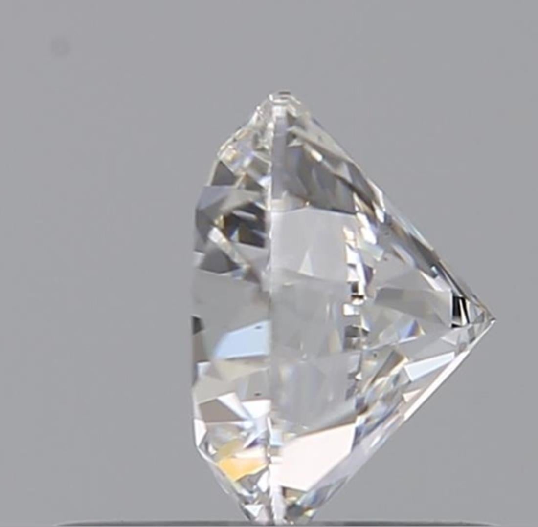 GIA Certified 0.70 Carat E Colour VS2 Clarity Diamond In New Condition For Sale In บางรัก, TH
