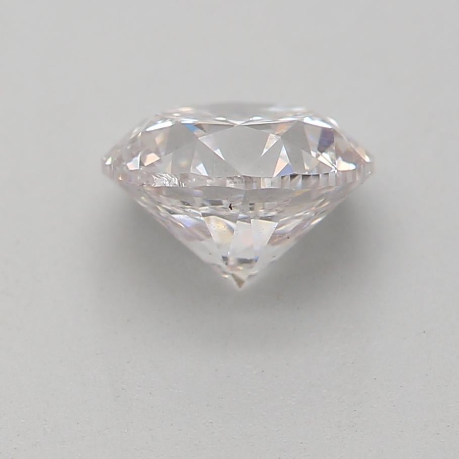 GIA Certified 0.70 Carat Faint Pink SI1 Clarity Diamond In New Condition For Sale In บางรัก, TH