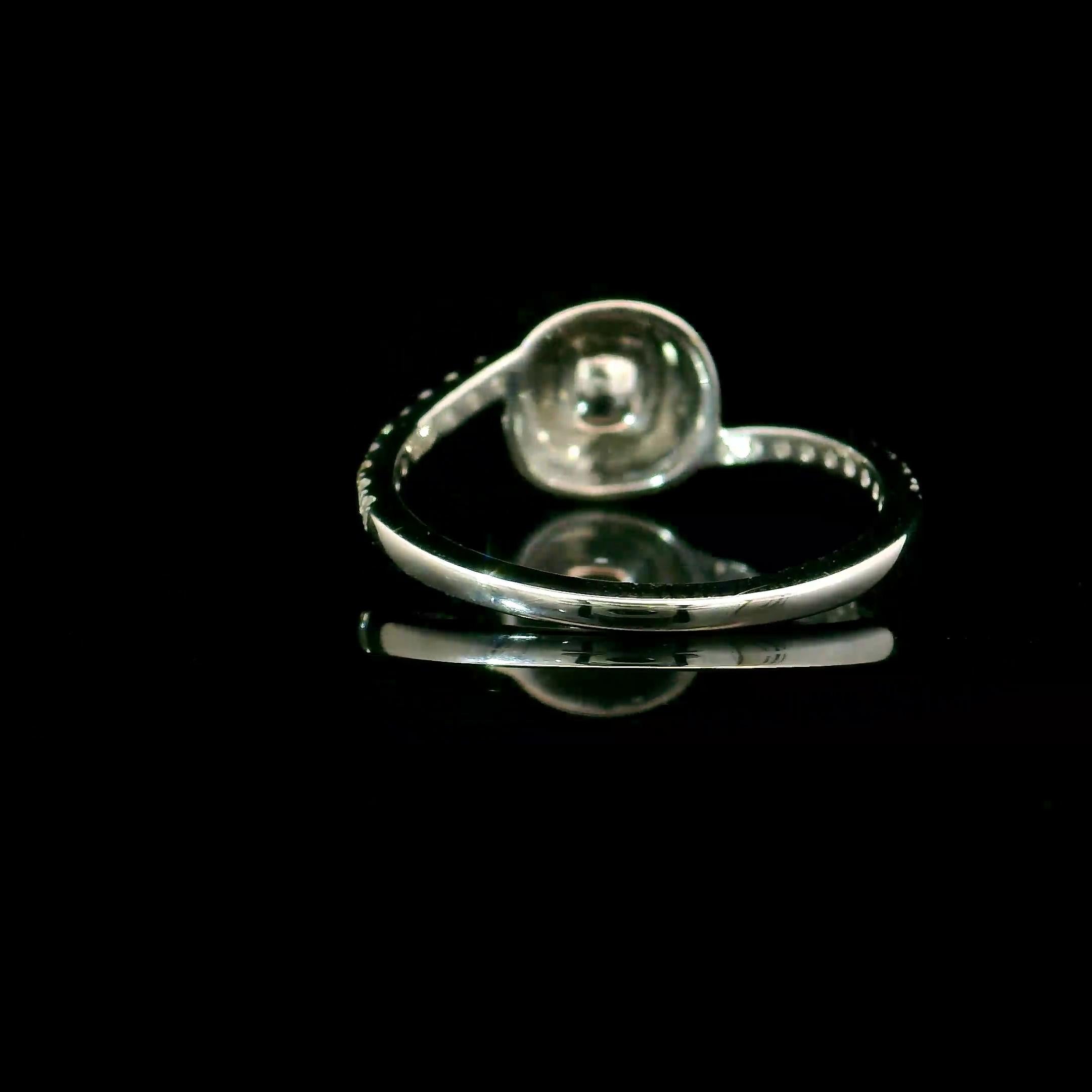 Bague en diamant certifié GIA 0,70 carat Fancy Green Yellow SI1 Clarity Unisexe en vente