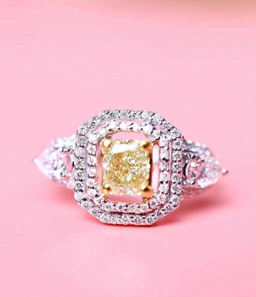 GIA Certified 0.70 Carat Fancy Light Brownish Yellow Diamond 18K Gold Ring For Sale 2