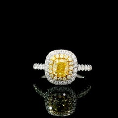 GIA-zertifizierter 0,70 Karat Fancy Hellgelber VS1 Reinheitsring mit Diamanten