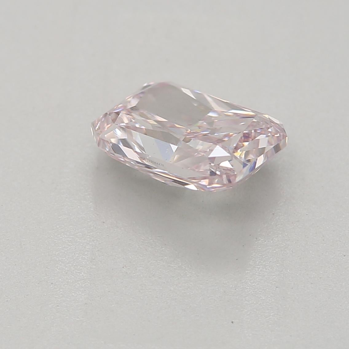 GIA-zertifizierter 0,70 Karat Fancy Lila Rosa VS2 Reinheit Diamant im Zustand „Neu“ im Angebot in บางรัก, TH