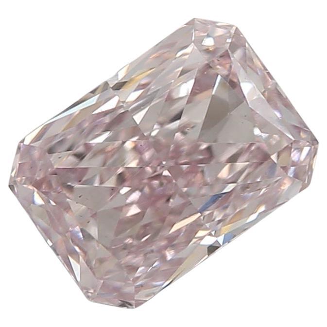 Diamante certificado por GIA de 0,70 quilates de color rosa violáceo fantasía y claridad VS2