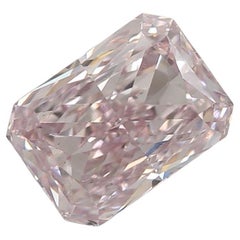 Diamante certificado por GIA de 0,70 quilates de color rosa violáceo fantasía y claridad VS2