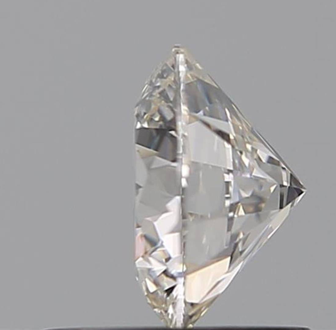 Diamante certificato GIA da 0,70 carati con colore G e purezza VS1 In condizioni Nuovo in vendita a บางรัก, TH