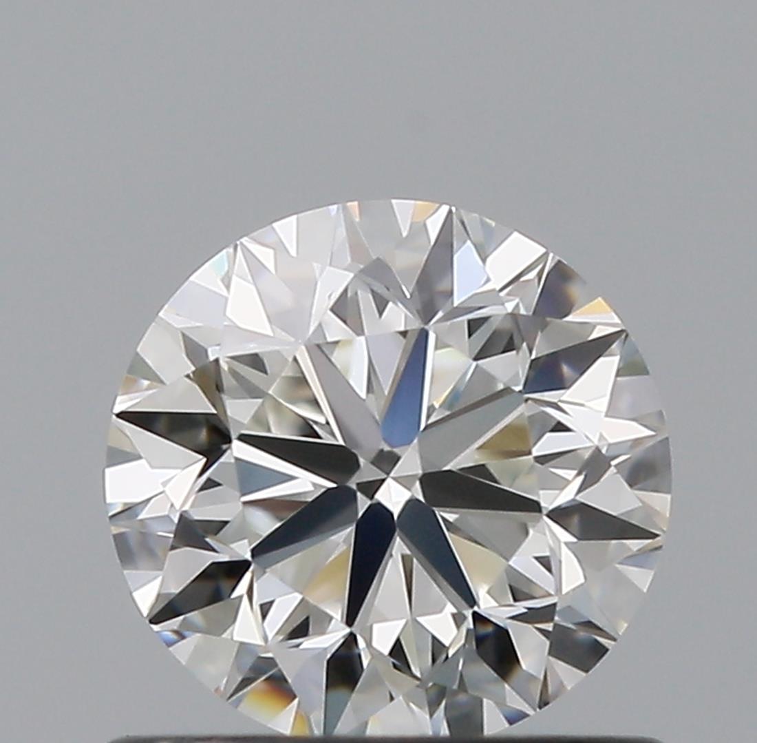 Certificato: GIA 
Numero del rapporto: 1517379191
Forma e taglio: Rotondo
Peso in carati: 0,70 carati
Misure: 5,52 x 5,57 x 3,56 mm
Grado di colore: G Colore

CARATTERISTICHE DEL DIAMANTE:

Questo diamante di colore G è classificato come quasi