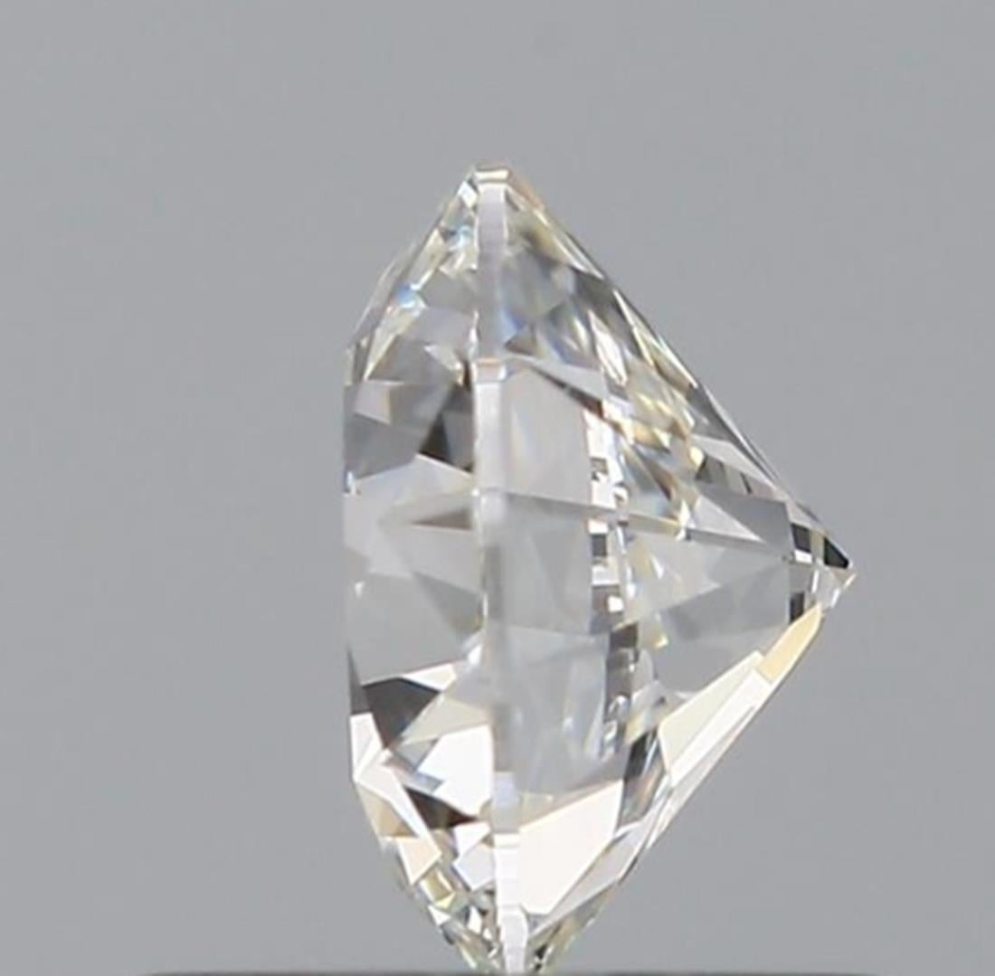 Diamante certificato GIA da 0,70 carati con colore G e purezza VVS2 In condizioni Nuovo in vendita a บางรัก, TH