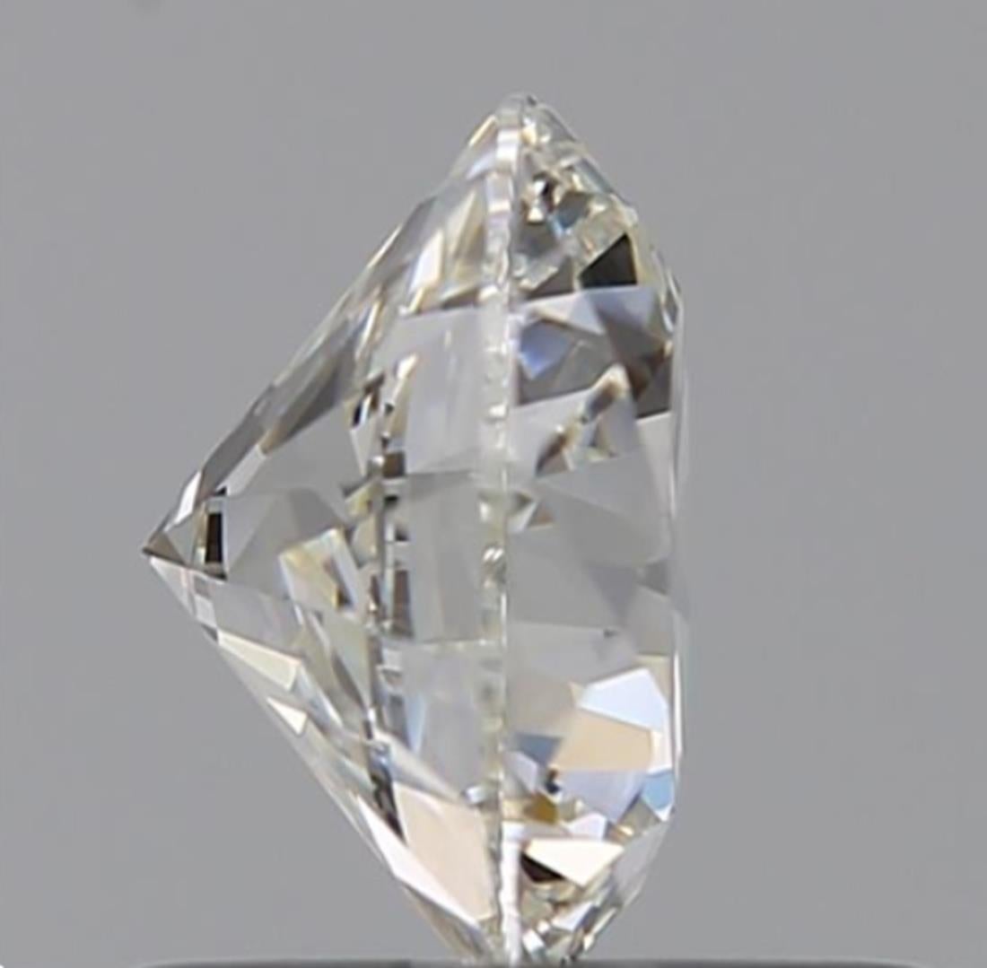 GIA Certified 0.70 Carat H Colour VVS1 Clarity Diamond For Sale 1