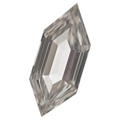 Diamante naturale sciolto esagonale da 0,70 carati certificato GIA, colore L, VS2