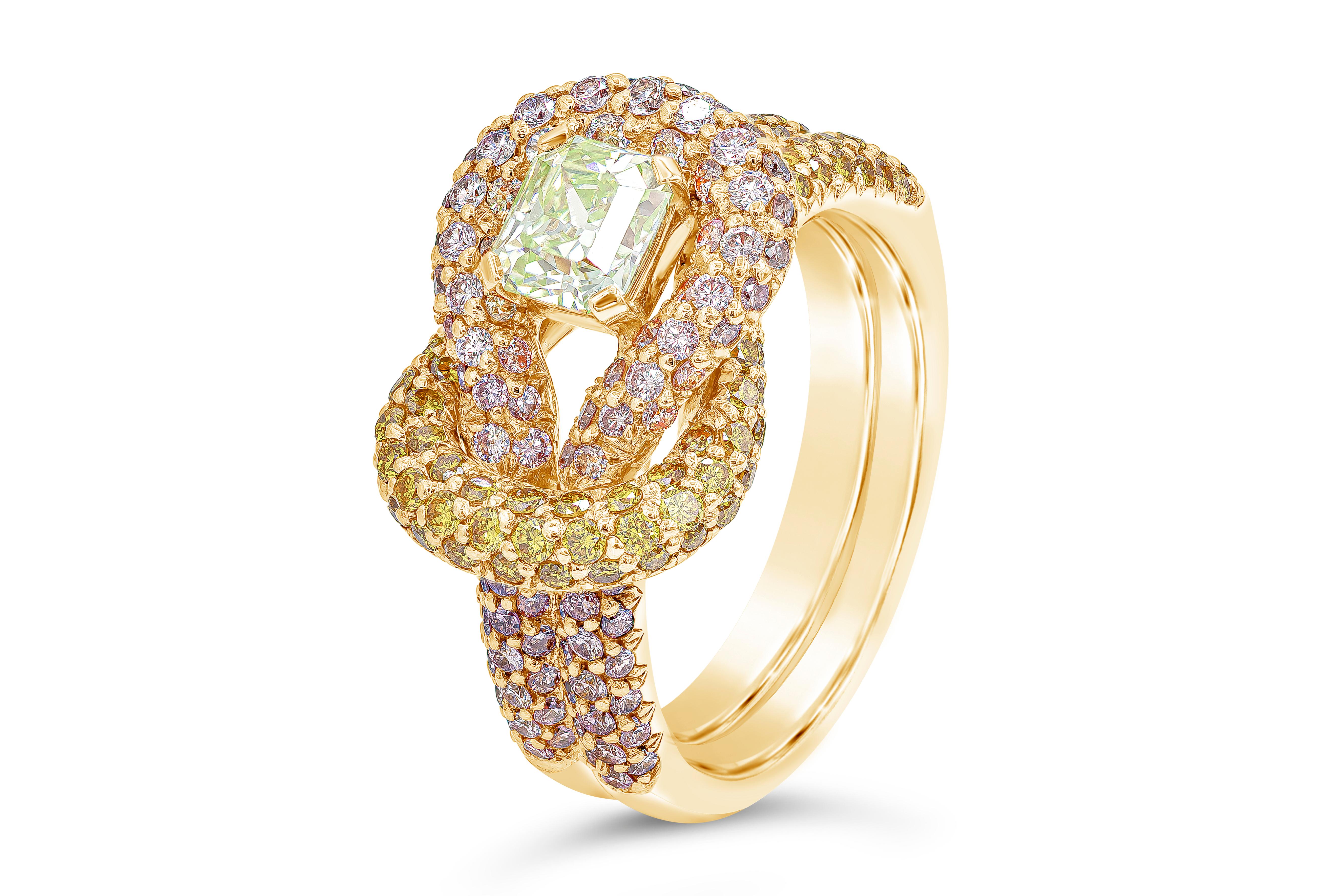 Contemporain Bague mode à nœuds entrelacés avec diamant vert intense de 0,70 carat certifié GIA en vente